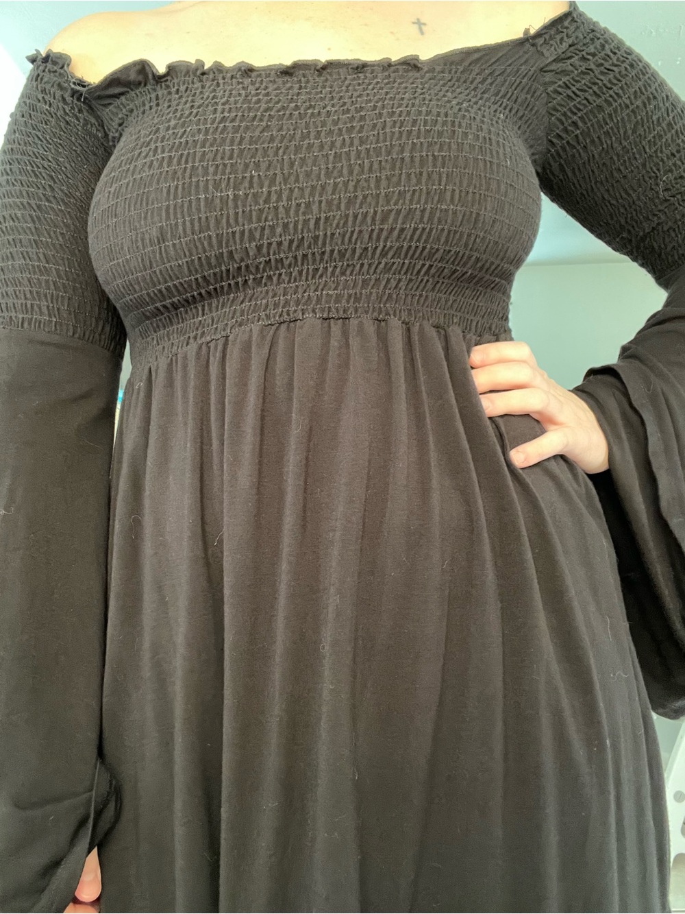 FOXBLOOD Bell sleeve dress - Picture 4 of 5
